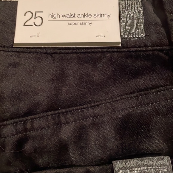 CLEARANCE NWT 7 for all mankind BLACK VELVET SUPER SKINNY size 25 - Picture 4 of 8